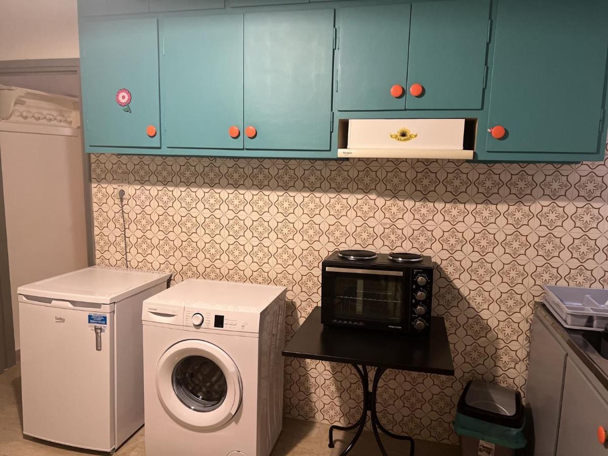 Appartement Retro At Pagrati à Athènes Extérieur photo
